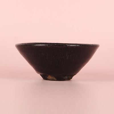 Lot 29 - A Chinese Jian black-glazed 'hare's fur' conical bowl, Song dynasty