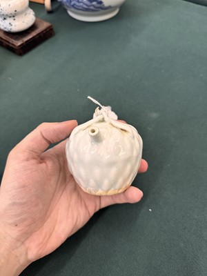 Lot 24 - A rare Chinese Qingbai water dropper, Song dynasty