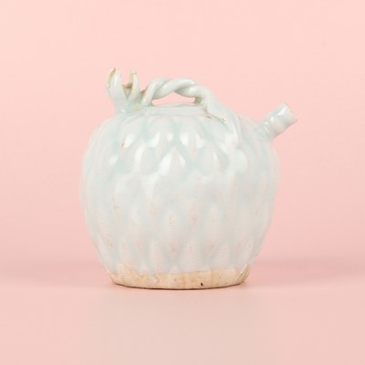 Lot 24 - A rare Chinese Qingbai water dropper, Song dynasty