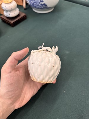 Lot 24 - A rare Chinese Qingbai water dropper, Song dynasty