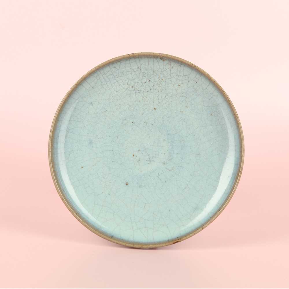 Lot 33 - A fine Chinese Jun blue-glazed dish, Northern Song - Jin dynasty