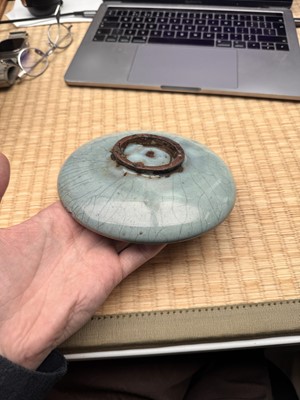 Lot 33 - A fine Chinese Jun blue-glazed dish, Northern Song - Jin dynasty