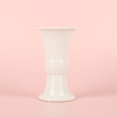 Lot 18 - A small rare Chinese Dehua beaker vase, Ming - Qing dynasty