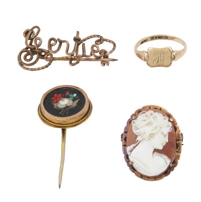Lot 250 - A collection of jewellery