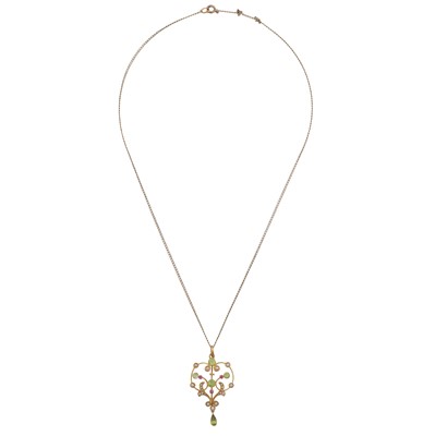 Lot 7 - An Edwardian Suffragette pendant necklace