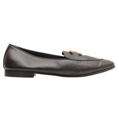 Lot 152 - Chanel Black CC Pearl Flat Loafer - Size 39