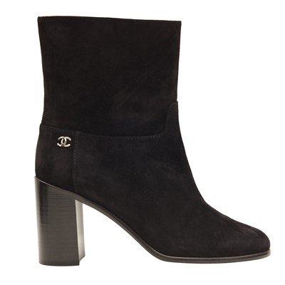 Lot 238 - Chanel Grey CC Block Heel Ankle Boot - Size 39