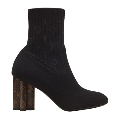 Lot 98 - Louis Vuitton Black Silhouette Heel Ankle Boot - Size 40