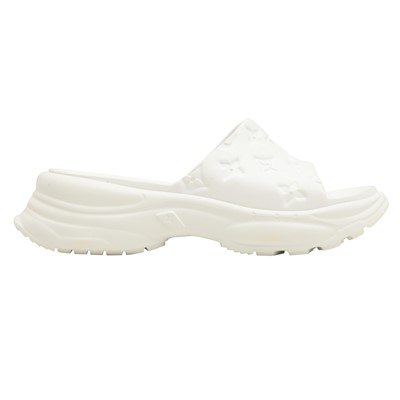 Lot 431 - Louis Vuitton White Pool 55 Flat Comfort Mule - Size 39