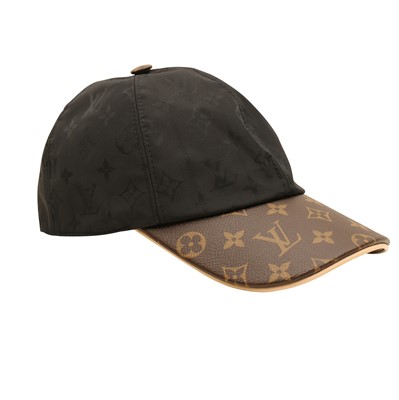 Lot 108 - Louis Vuitton Black Monogram Get Ready Cap - Size L