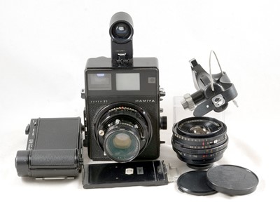 Lot 385 - Black Mamiya Super 23 6x7 Outfit.