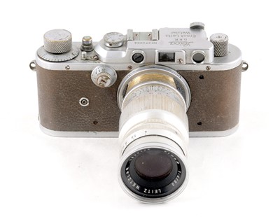 Lot 147 - Leica IIIa Rangefinder Camera Body.