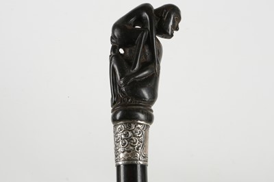 Lot 528 - AN AFRICAN EBONY NOVELTY WALKING STICK The...