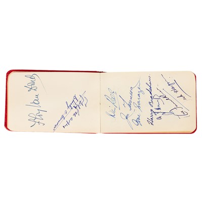 Lot 546 - Autograph Album.- Golfing Interest