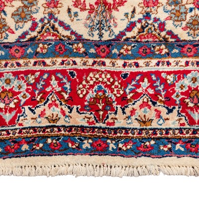 Lot 41 - A fine Kirman carpet, south Persia