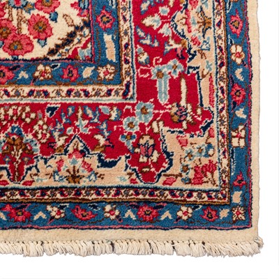 Lot 41 - A fine Kirman carpet, south Persia