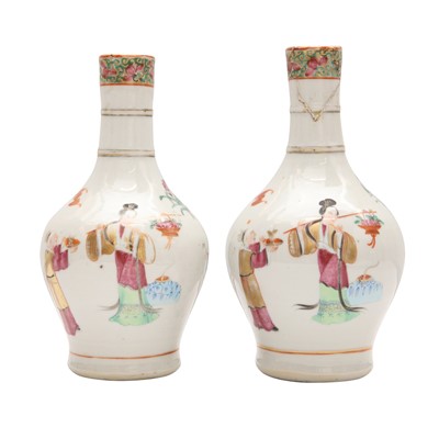 Lot 67 - A group of Chinese porcelain, Qing dynasty, 18th - 19th century