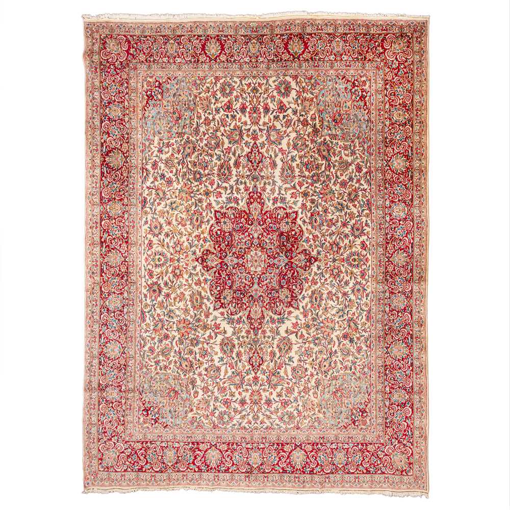 Lot 30 - A fine Kirman carpet, south Persia