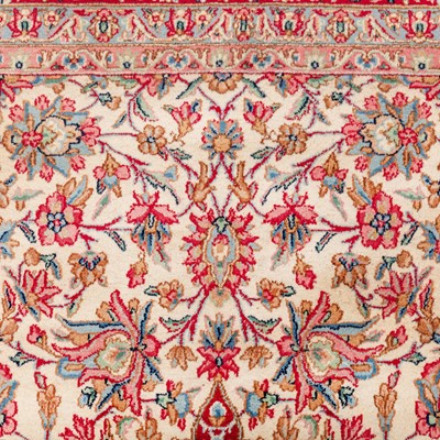 Lot 30 - A fine Kirman carpet, south Persia