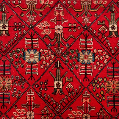 Lot 48 - A fine Bakhtiari rug, west Persia