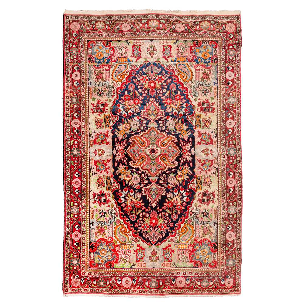 Lot 62 - A fine Sarouk rug, west Persia