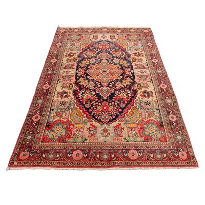 Lot 62 - A fine Sarouk rug, west Persia