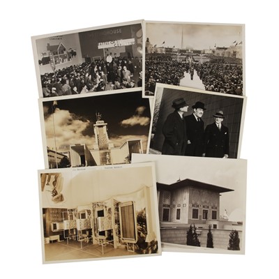 Lot 92 - New York World's Fair, 1939