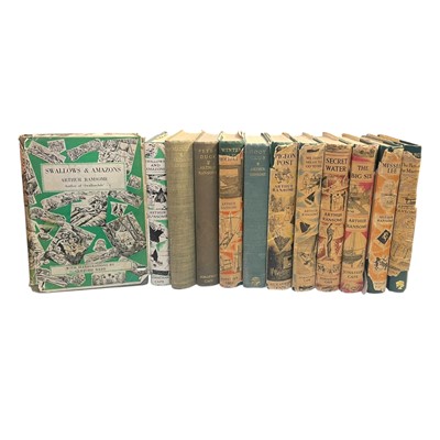 Lot Ransome (Arthur) Swallows and Amazons