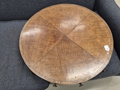 Lot 16 - A George III satinwood and rosewood drum table