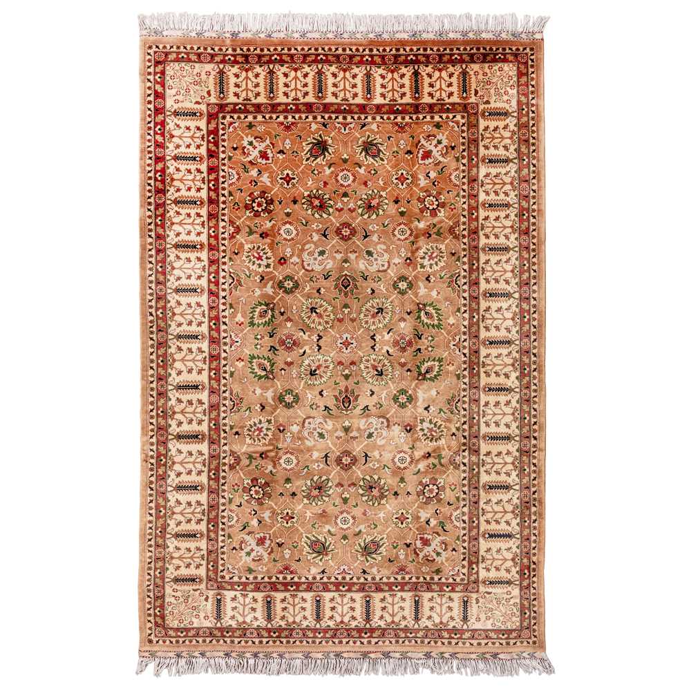 Lot 9 - A fine Shah-Abbas design carpet