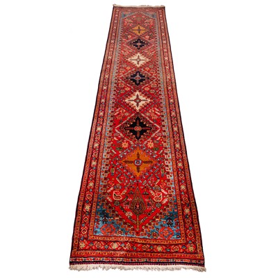 Lot 64 - A fine Qashqai Kashkuli runner, south-west Persia