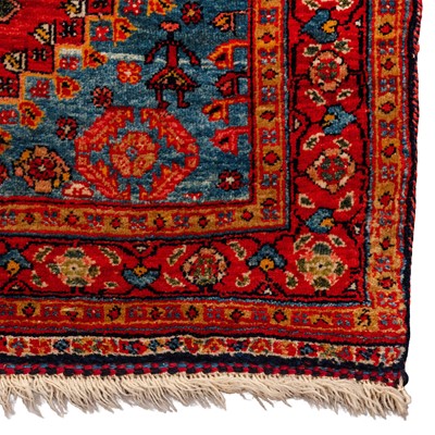 Lot 64 - A fine Qashqai Kashkuli runner, south-west Persia