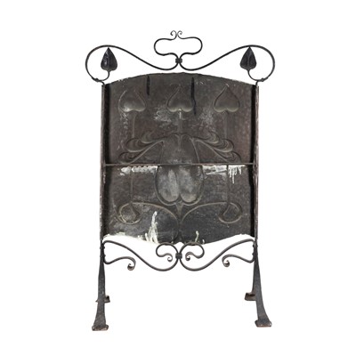 Lot 34 - Arts and Crafts, British