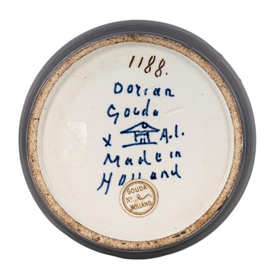 Lot 93 - Plateelbakkerij Zuid-Holland (PZH), Gouda