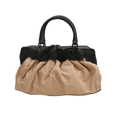 Lot 467 - λ Valentino Beige Fleur Frame Bag