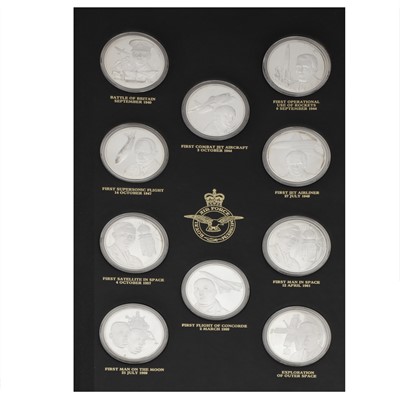 Lot 86 - Royal Air Force Museum Edition History of the Man in Flight