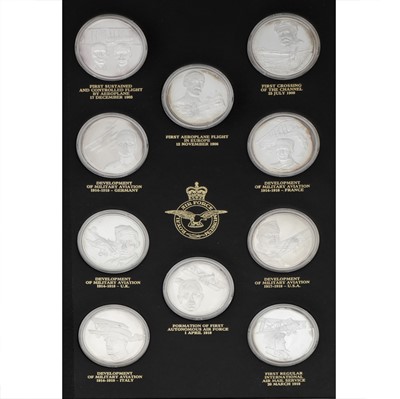 Lot 86 - Royal Air Force Museum Edition History of the Man in Flight