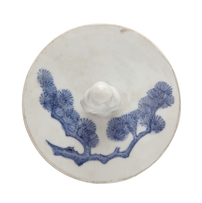 Lot 5 - A Japanese Hirado blue and white 'hawk' water jar (mizusashi), Meiji period