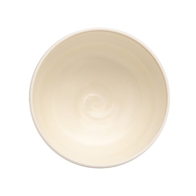 Lot 7 - A Japanese Satsuma 'chrysanthemum' tea bowl (chawan), signed Hashimoto Shozan