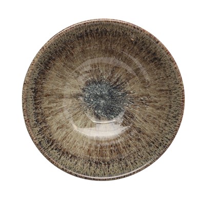 Lot 29 - A Japanese tea bowl (chawan), 20th - 21st century