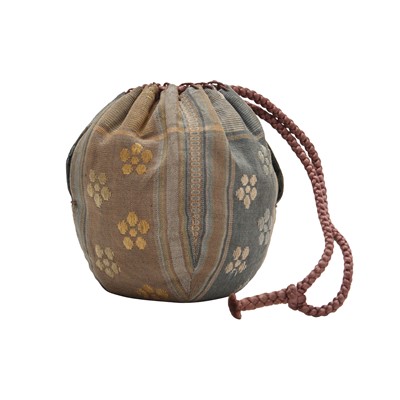 Lot 27 - λ A Japanese Seto ware tea caddy (chaire), Edo-Meiji period