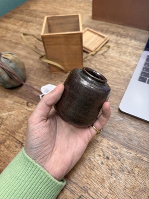 Lot 25 - λ A Japanese Seto ware tea caddy (chaire), Edo period