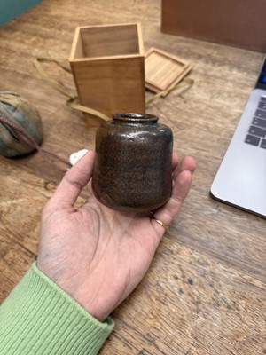 Lot 25 - λ A Japanese Seto ware tea caddy (chaire), Edo period