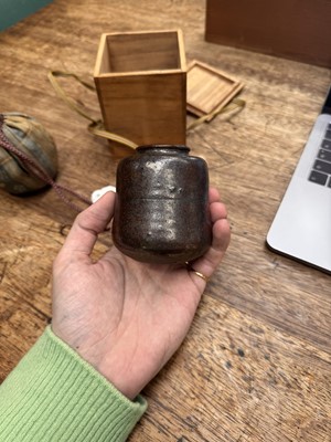 Lot 25 - λ A Japanese Seto ware tea caddy (chaire), Edo period