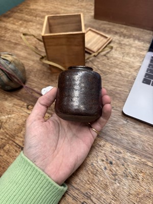 Lot 25 - λ A Japanese Seto ware tea caddy (chaire), Edo period