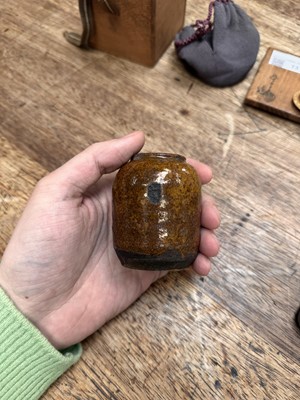 Lot 13 - λ A fine Japanese Seto ware tea caddy (chaire), Muromachi period, 16th-17th century