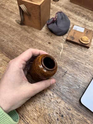 Lot 13 - λ A fine Japanese Seto ware tea caddy (chaire), Muromachi period, 16th-17th century