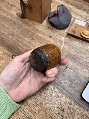 Lot 13 - λ A fine Japanese Seto ware tea caddy (chaire), Muromachi period, 16th-17th century