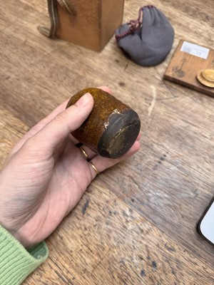 Lot 13 - λ A fine Japanese Seto ware tea caddy (chaire), Muromachi period, 16th-17th century