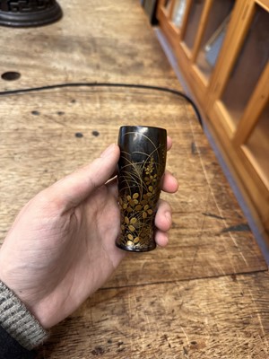 Lot 10 - A fine Japanese lacquered black persimmon wood whisk holder, Edo period - Meiji era, 19th century